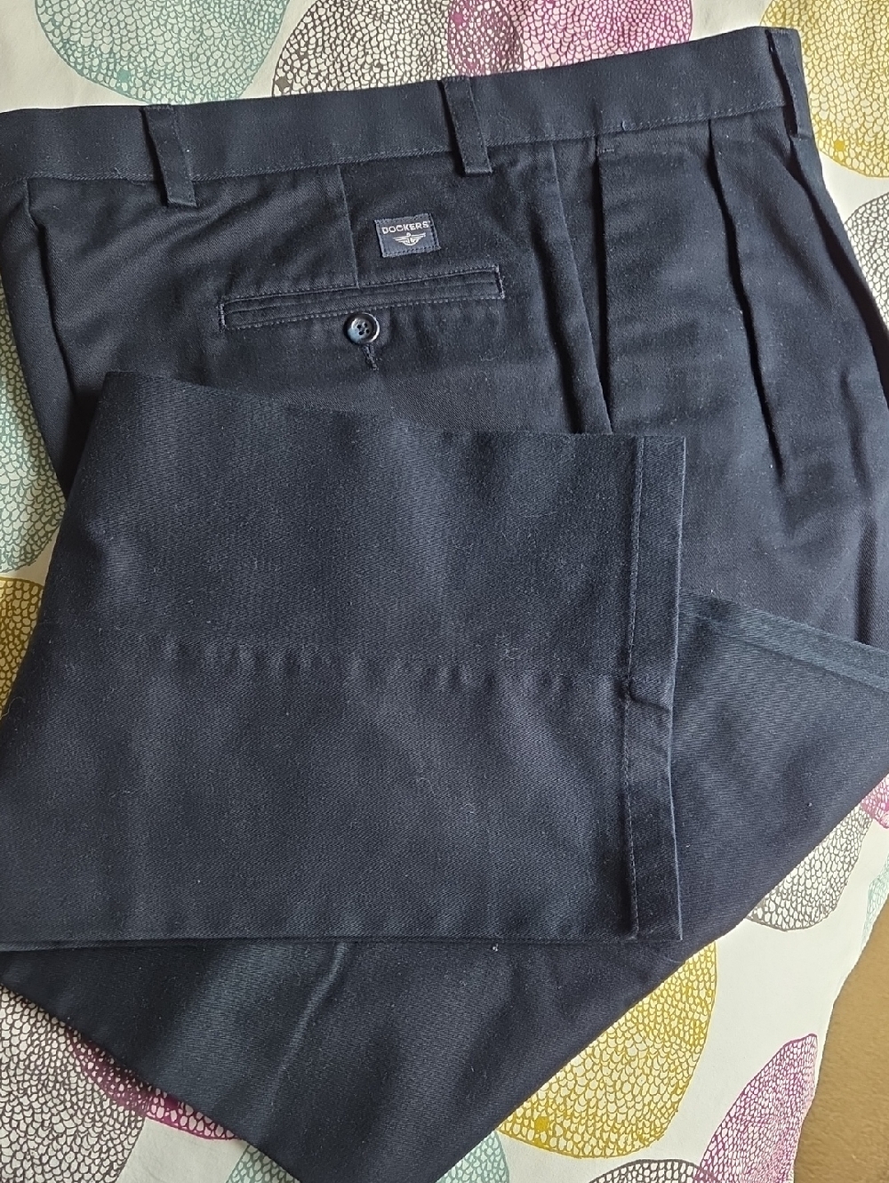 Dockers Men's Classic Pleated Dress Pants - Black